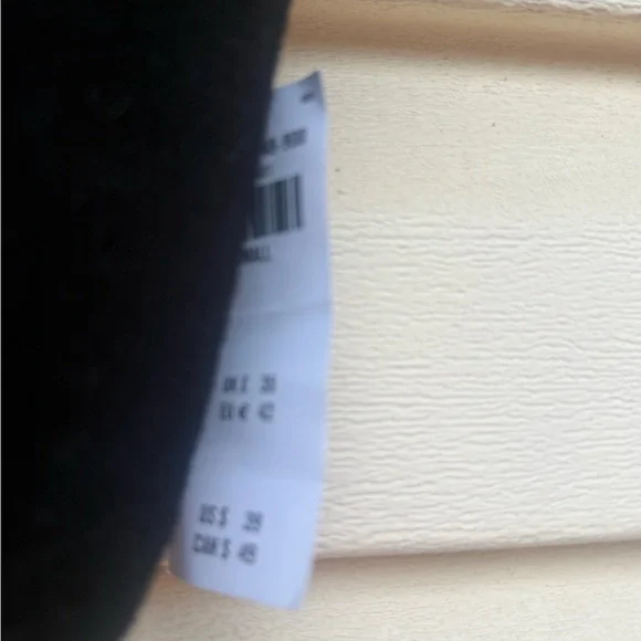 Abercrombie & Fitch Black Wrap Front Knit Sleeveless Top Size Small - Picture 10 of 10